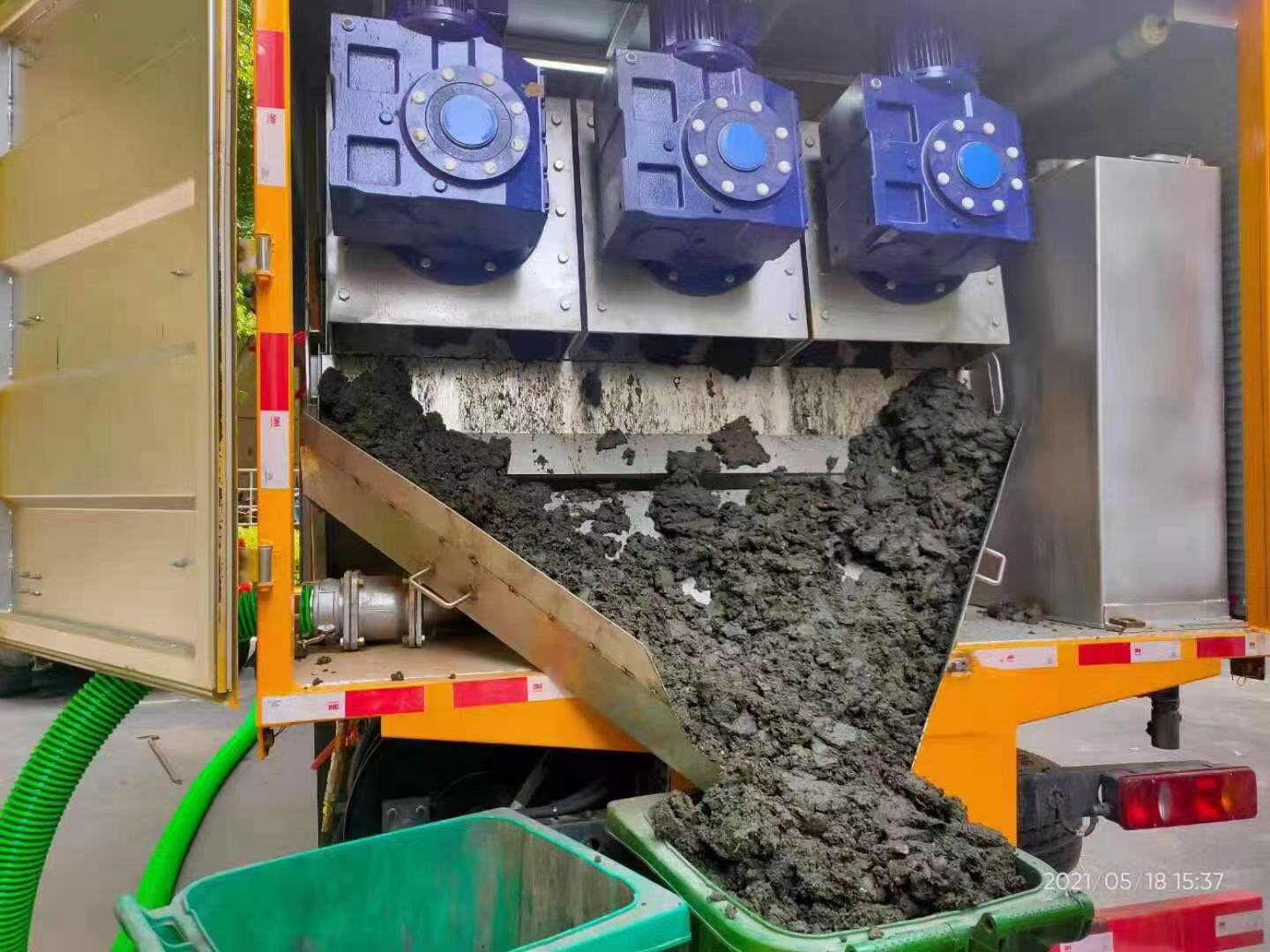 马尔康化粪池清掏城市维护站-泥浆净化干湿分离处理