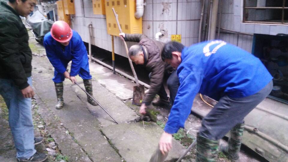 马尔康清掏化粪池、管道疏通一站式服务<高效><技术><可靠>